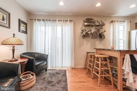 43474 Blacksmith Sq, Ashburn, VA 20147 photo 19