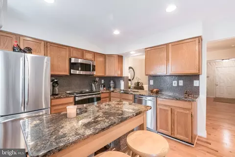 43474 Blacksmith Sq, Ashburn, VA 20147 photo 13