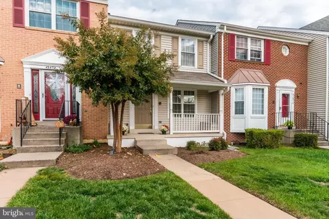 43474 Blacksmith Sq, Ashburn, VA 20147 photo 2