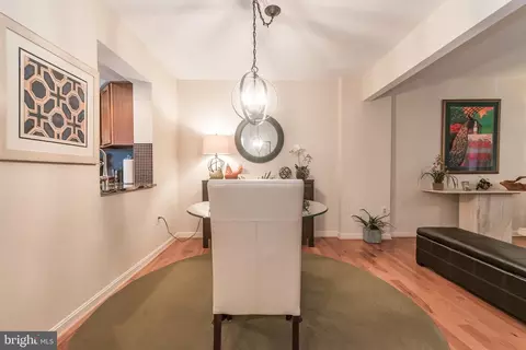 43474 Blacksmith Sq, Ashburn, VA 20147 photo 10