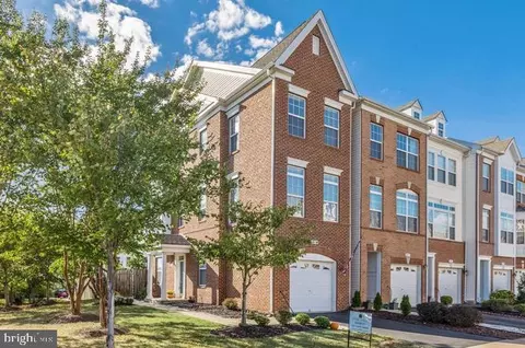 20479 Alicent Ter, Ashburn, VA 20147