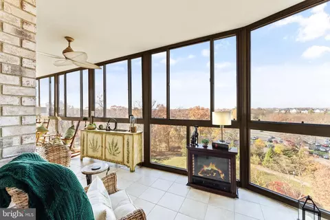 19365 Cypress Ridge Ter #803, Leesburg, VA 20176