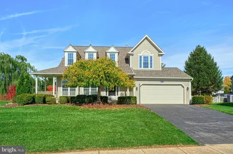 43369 Wayside Cir, Ashburn, VA 20147