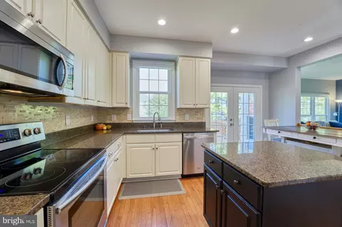 43369 Wayside Cir, Ashburn, VA 20147 photo 16