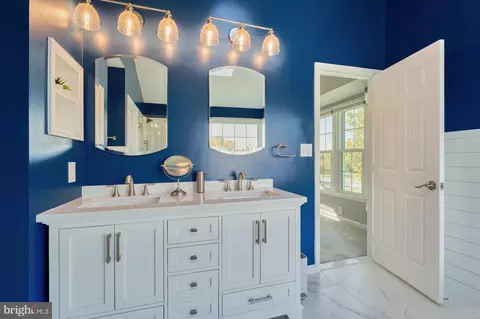 43369 Wayside Cir, Ashburn, VA 20147 photo 25