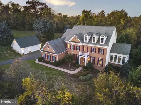 18457 Park Meadow Ct, Leesburg, VA 20175