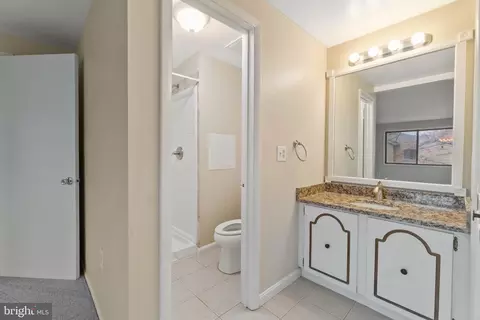 214 Willow Ter, Sterling, VA 20164 photo 16
