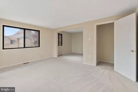 214 Willow Ter, Sterling, VA 20164 photo 14