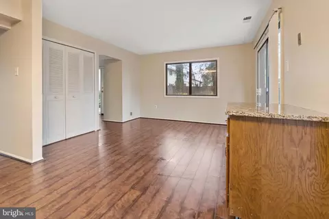 214 Willow Ter, Sterling, VA 20164 photo 21