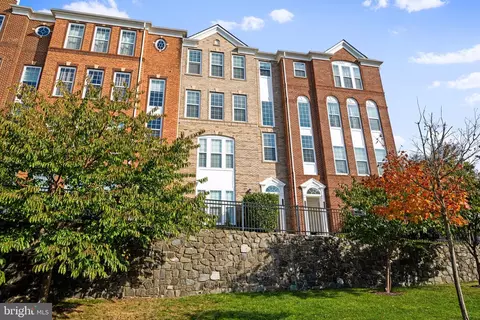 42698 Telford Ter, Ashburn, VA 20147