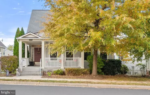 17458 Lethridge Cir, Round Hill, VA 20141
