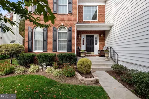 25968 Stinger Dr, Chantilly, VA 20152 photo 4