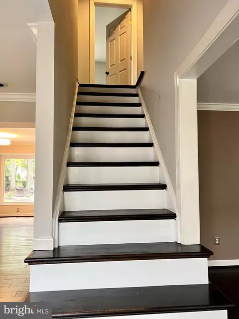 43183 Hunt Manor Ct, Ashburn, VA 20147 photo 10