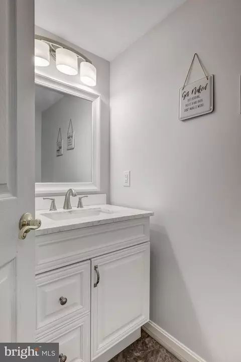 21118 Dray Ter, Ashburn, VA 20147 photo 48