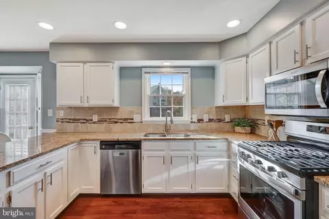 21118 Dray Ter, Ashburn, VA 20147 photo 4