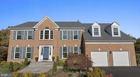 20739 Steamside Pl, Ashburn, VA 20147