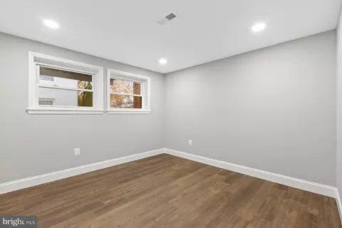 103 E Staunton Ave, Sterling, VA 20164 photo 37