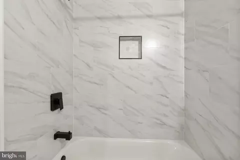 103 E Staunton Ave, Sterling, VA 20164 photo 23