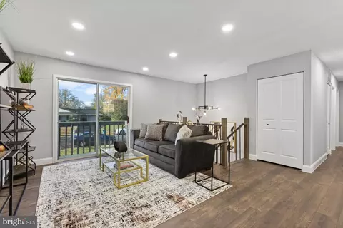 103 E Staunton Ave, Sterling, VA 20164 photo 8