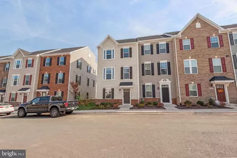 24622 Cervelo Ter, Sterling, VA 20166