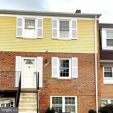 1038 C Brixton Ct, Sterling, VA 20164