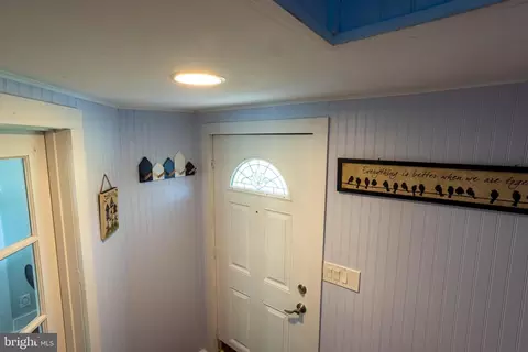 39274 Irene Rd, Hamilton, VA 20158 photo 12