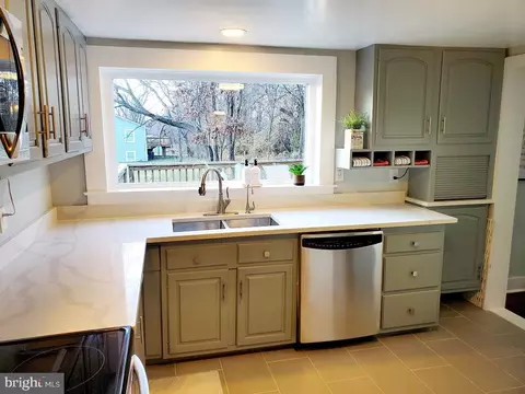 39274 Irene Rd, Hamilton, VA 20158 photo 19