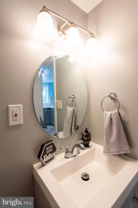 39274 Irene Rd, Hamilton, VA 20158 photo 28