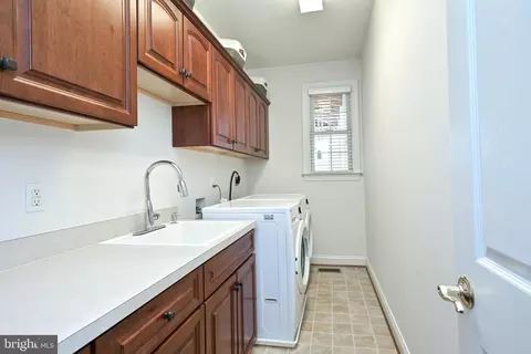 42685 Lantana Dr, Brambleton, VA 20148 photo 34