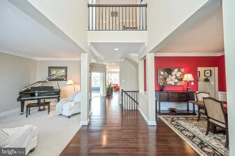 42685 Lantana Dr, Brambleton, VA 20148 photo 9