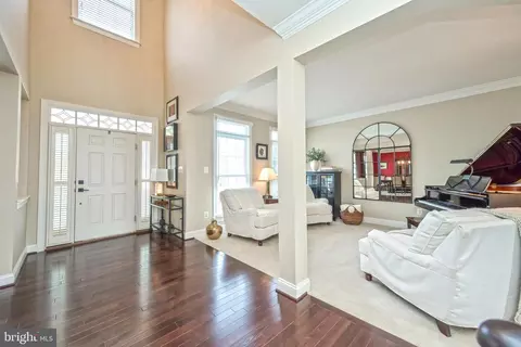 42685 Lantana Dr, Brambleton, VA 20148 photo 10