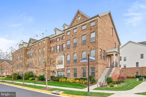 43173 Deveron Sq, Ashburn, VA 20148