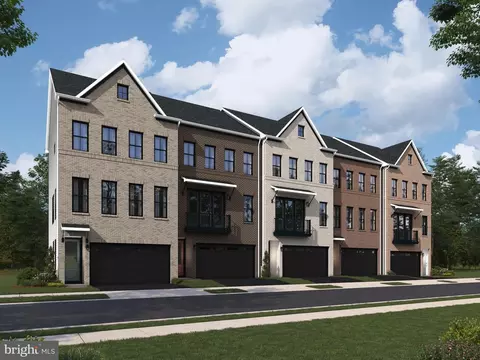 42161 Shining Star Sq, Ashburn, VA 20148