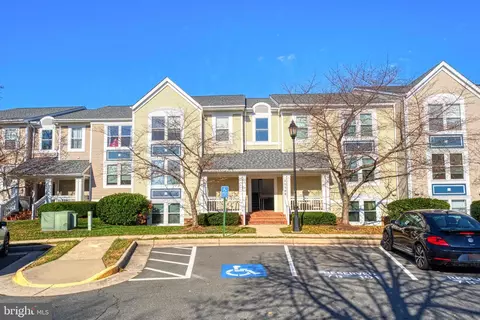 20588 Cornstalk Ter #101, Ashburn, VA 20147 photo 3