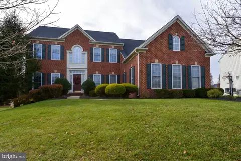 42607 Suny Bay Ct, Chantilly, VA 20152