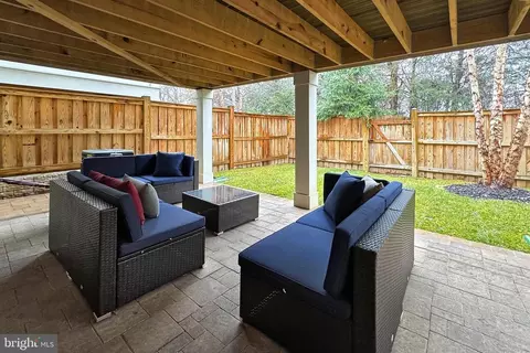 23506 Epperson Sq, Brambleton, VA 20148 photo 37