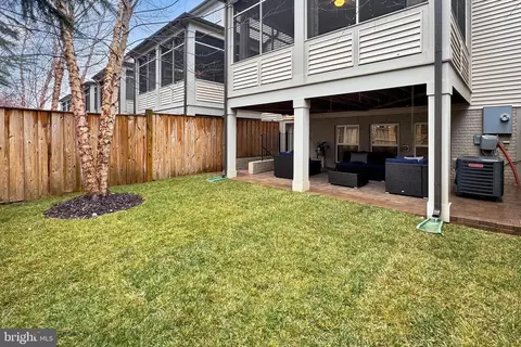 23506 Epperson Sq, Brambleton, VA 20148 photo 38