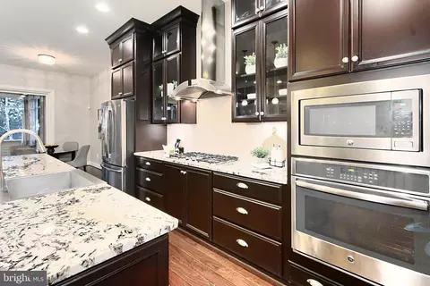 23506 Epperson Sq, Brambleton, VA 20148 photo 13