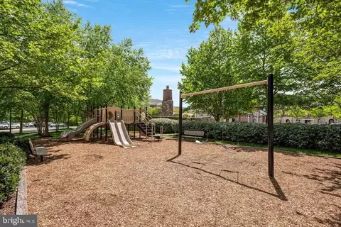 23506 Epperson Sq, Brambleton, VA 20148 photo 46