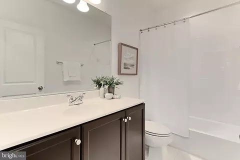 23506 Epperson Sq, Brambleton, VA 20148 photo 27