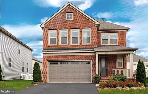 42514 Oxford Forest Cir, Chantilly, VA 20152