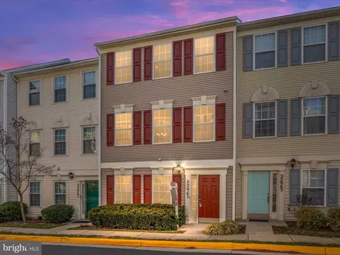 22965 Fleet Ter, Sterling, VA 20166
