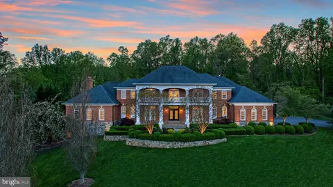 40573 Spectacular Bid Pl, Leesburg, VA 20176