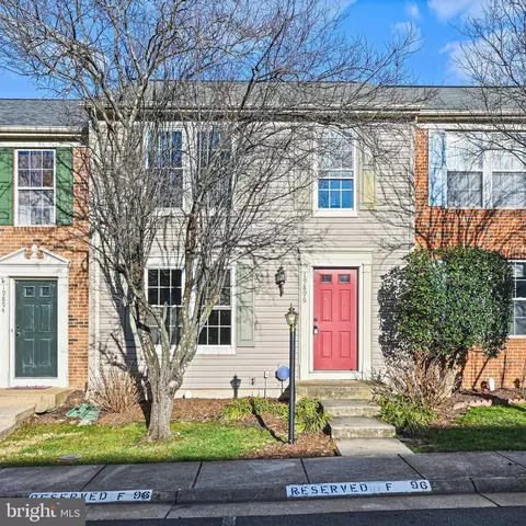 19896 Fieldgrass Sq, Ashburn, VA 20147