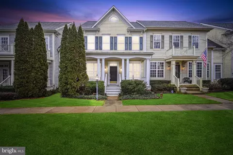 546 Gentlewood Sq, Purcellville, VA 20132