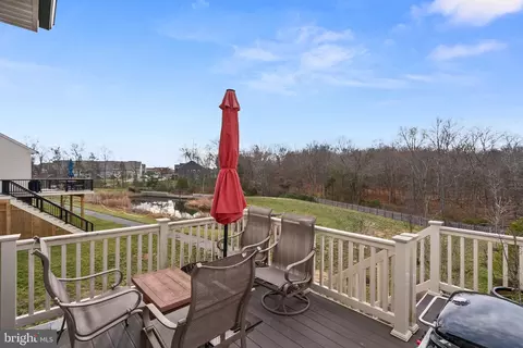Exterior - 19829 Silvery Blue Ter, Ashburn, VA 20147 photo 6 of 12