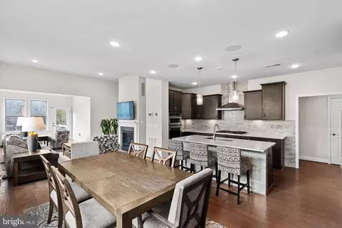 Dining - 19829 Silvery Blue Ter, Ashburn, VA 20147 photo 2 of 8