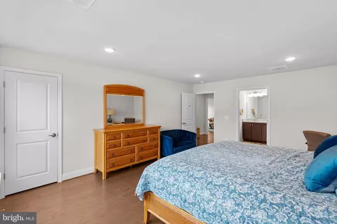 Bedroom - 19829 Silvery Blue Ter, Ashburn, VA 20147 photo 8 of 12