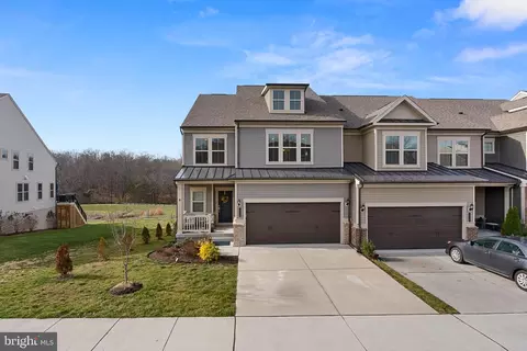 Exterior - 19829 Silvery Blue Ter, Ashburn, VA 20147 photo 2 of 12