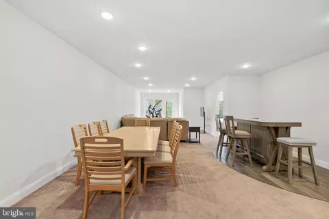 Dining - 19829 Silvery Blue Ter, Ashburn, VA 20147 photo 5 of 8